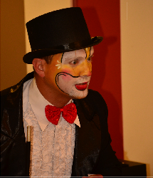 Afbeelding › Goochelaar Magic Clown Jimmy